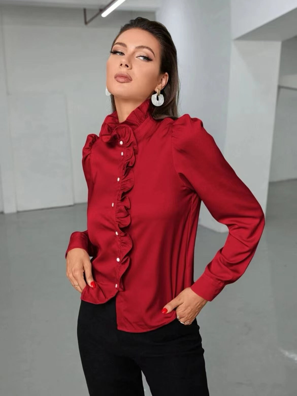 Women's Solid Color Simple Long-sleeved Ruffle Straight Shirt