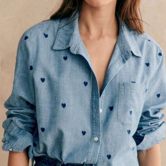 Long-sleeved Shirt With European And American Style Design