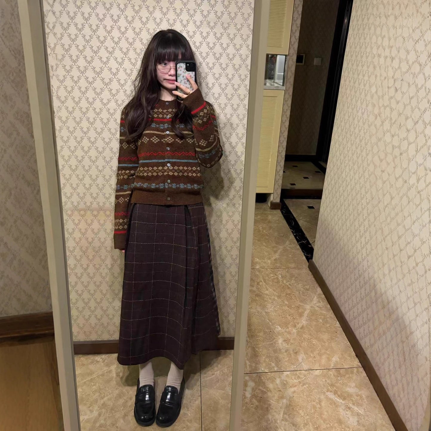 Fashion Color-block Round Neck Cardigan Sweater For Women