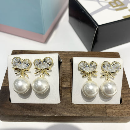 Women's Sweet Love Bow Pearl Earrings - Romantic Style