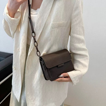 Versatile Retro Shoulder Crossbody Bag